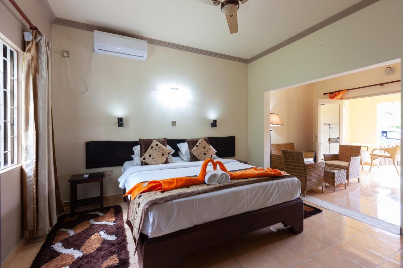 Chez Bea Luxury Villa Baie Sainte Anne Exterior photo